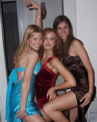 Satin Prom Dress Sex - 2 or more girls in Satin Prom dresses Porn Pictures, XXX Photos, Sex Images  #921253 - PICTOA