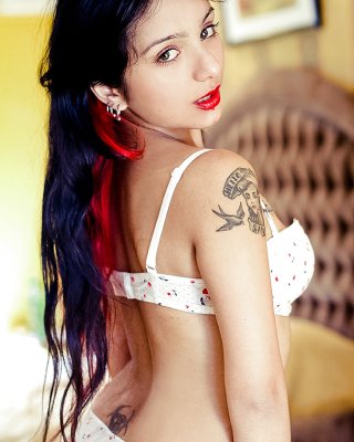 Sg chilena, eliona - ruby lips
 #12382928