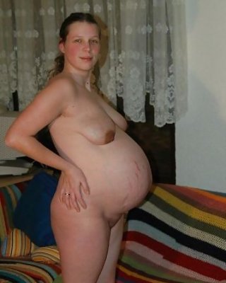 Pregnant Women With Saggy Tits 1.