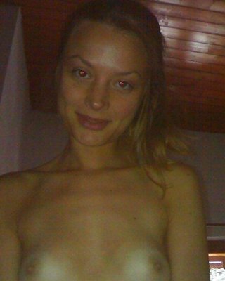 Lebanese Wife Nura #3988285