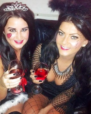 Leah - perky from glasgow
 #22162057
