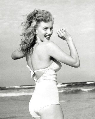 Beautiful & Sexy Portraits Of Marilyn Monroe