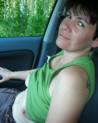 Nackte Titten Im Auto. #17380041