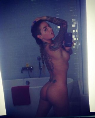 Christy Mack Twitter Pics