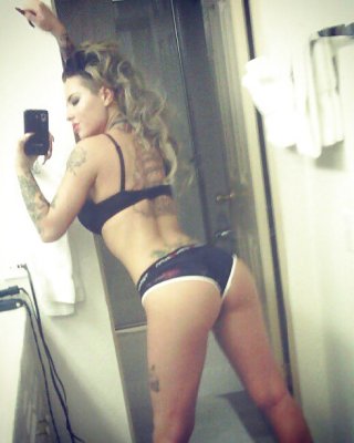 Christy Mack Twitter Pics