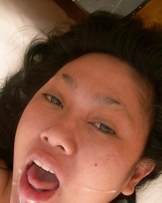 Asian GFE Waking Up Nude & Facial