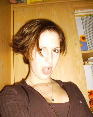 Aya Aus Berlin #3970400