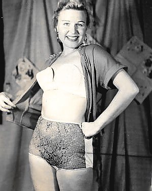 Unknown Pin-ups of the 1950's #18690204