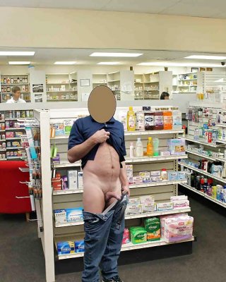 öffentliche Nacktheit An Mehr Orten #14485520