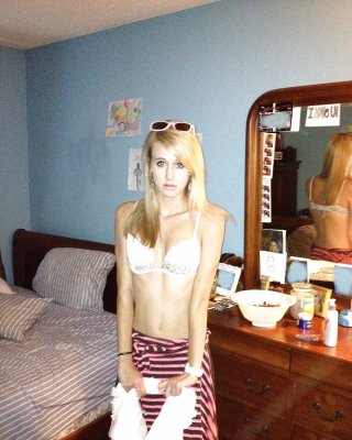 Blonde Amateur #13215401