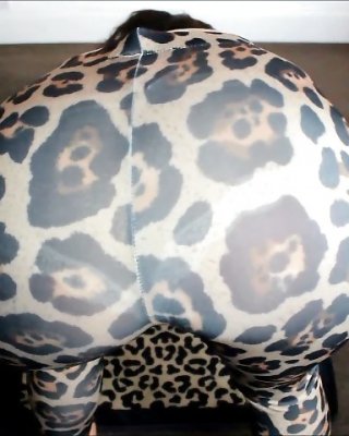 BIG ASS LEOPARD LEGGINGS VPL PANTIES HEELS BUBBLE BUTT BOOTY