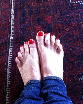 Red toes #11123857
