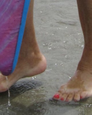 Red toes #11123863