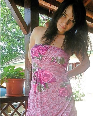 Alexandra Ro #18154649