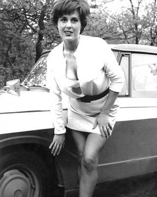 Retro Babes With Automobiles