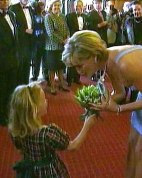 Diana Spencer - Widmet Sich Der Hahn Verrückt Gemacht Königs Fick-Spielzeug #20253328