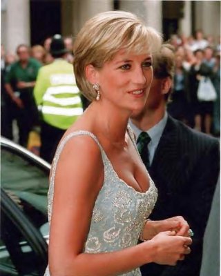 Diana Spencer - Widmet Sich Der Hahn Verrückt Gemacht Königs Fick-Spielzeug #20253346