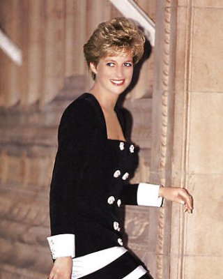 Diana Spencer - Widmet Sich Der Hahn Verrückt Gemacht Königs Fick-Spielzeug #20253469