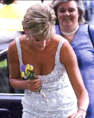 Diana Spencer - Widmet Sich Der Hahn Verrückt Gemacht Königs Fick-Spielzeug #20253482