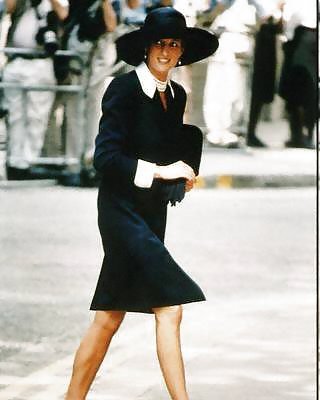 Diana Spencer - Widmet Sich Der Hahn Verrückt Gemacht Königs Fick-Spielzeug #20253492