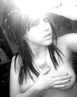 Nichole 2008 #4724403
