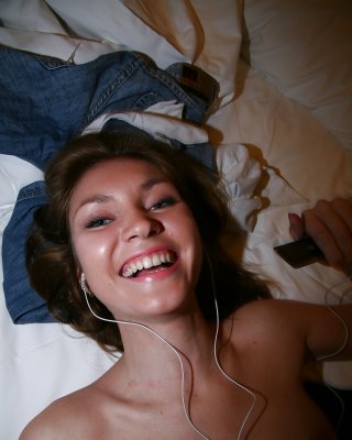 Vol2 Foto Nikol 02 #7113359