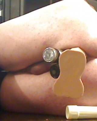 Drei VIBs Und Ein Dildo #262434