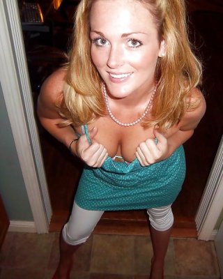 Amateur MILF 1 #19337548
