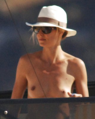 Heidi Klum New Topless Sunbathing On A Yacht