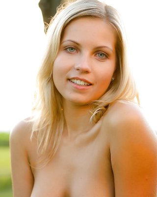 Blonder Engel #2592435