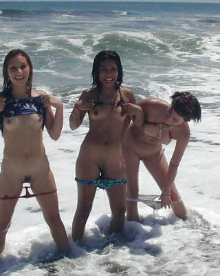 flash nudist group girls Nude girls in groups outdoors. Multi flash! Porn Pictures, XXX Photos, Sex  Images #1215113 - PICTOA