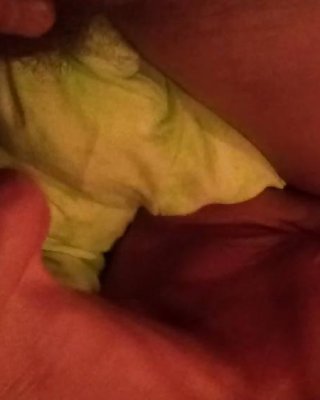 Italienische Frau Masturbation Mit Dildo #12503050