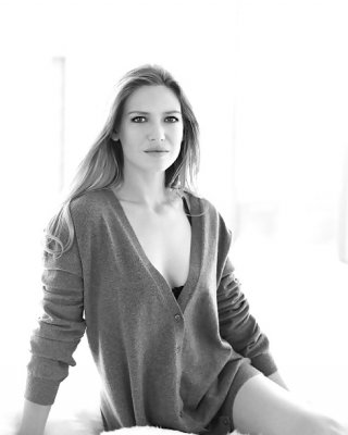 Anna torv #16755802