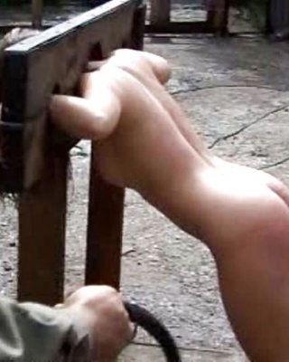 Prügel Stummel #8398621