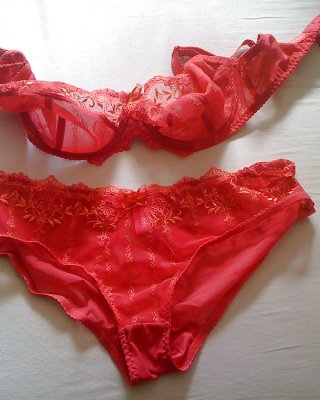 Die Neue Frau Sexy BH & Hosen #4751722