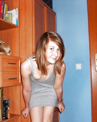 Downblouse & Nipple Slip 18 #21574751