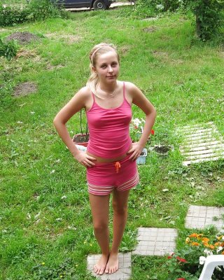 Wer Braucht Einen BH #15830395