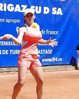 Лера Кондра жалаңаш