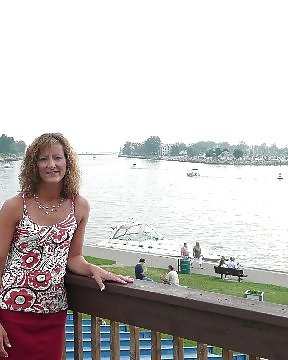 Niedliche Kleine Brust MILF #1776357