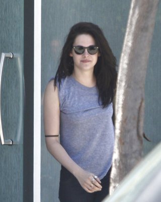 Kristen Stewart Is Spotted Leaving The Gym In West Hollywood