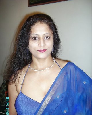 Indian Divorced Wife (HOTTY)