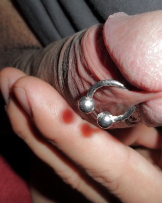 Piercing Strech #5573887