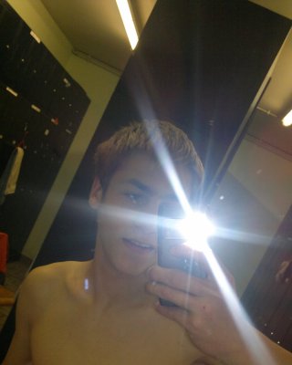 Mee #9889491