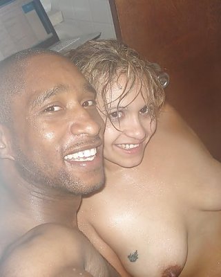 プライベート：バーテンダーとその友人をナンパする男
 #4680115