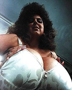 Susie Sparks (Vintage BBW, huge juggs) Porn Pictures, XXX Photos, Sex  Images #302692 - PICTOA