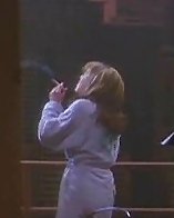 Jane Leeves Und Peri Gilpin Rauchen #7659562