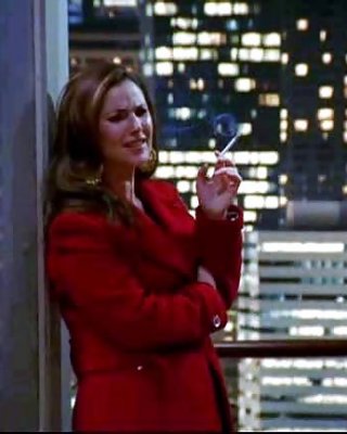 Jane Leeves Und Peri Gilpin Rauchen #7659583