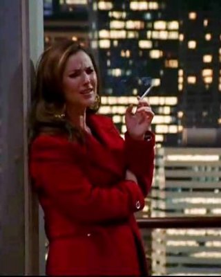 Jane Leeves Und Peri Gilpin Rauchen #7659591