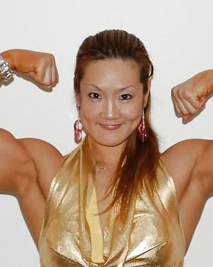 Sexy Female Muscle 6