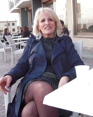 Großmutter Anna #19407644